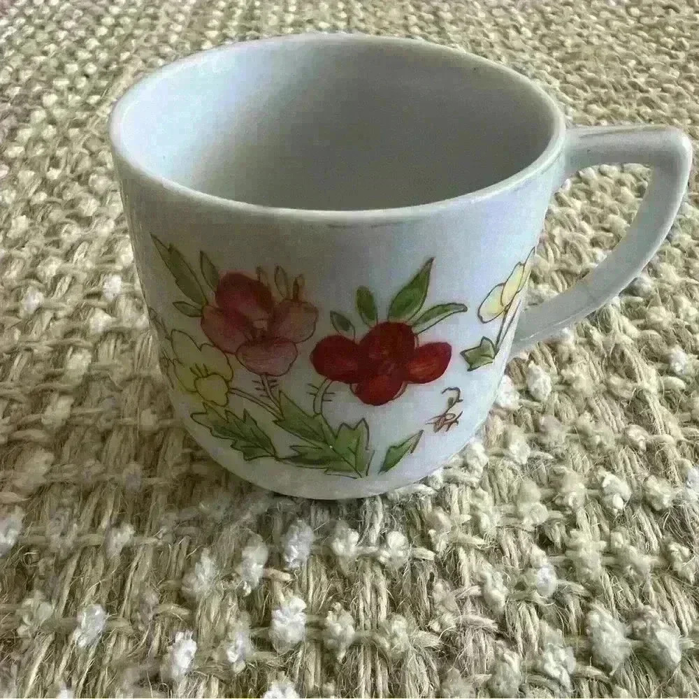Made in occupied Japan teacup, rare, vintage